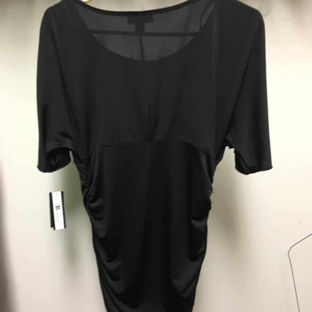 Black Mid-arm Rhinestone Ruched Shirt - Picture 4 of 5